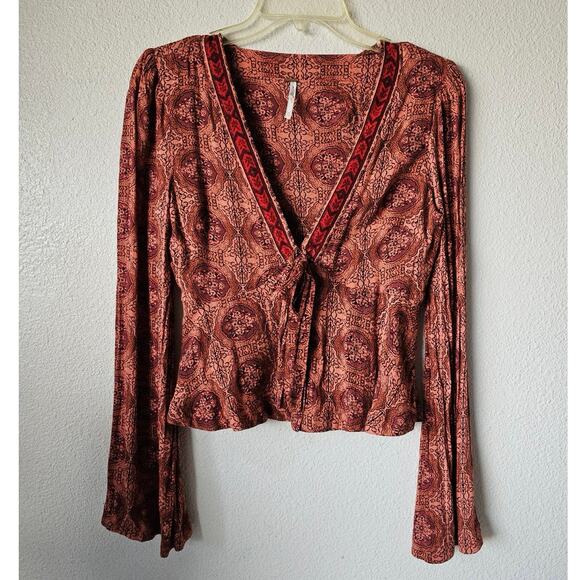 Free people Kaleidoscope top XS extra small bell sleeve tie boho drape blouse - Picture 4 of 16